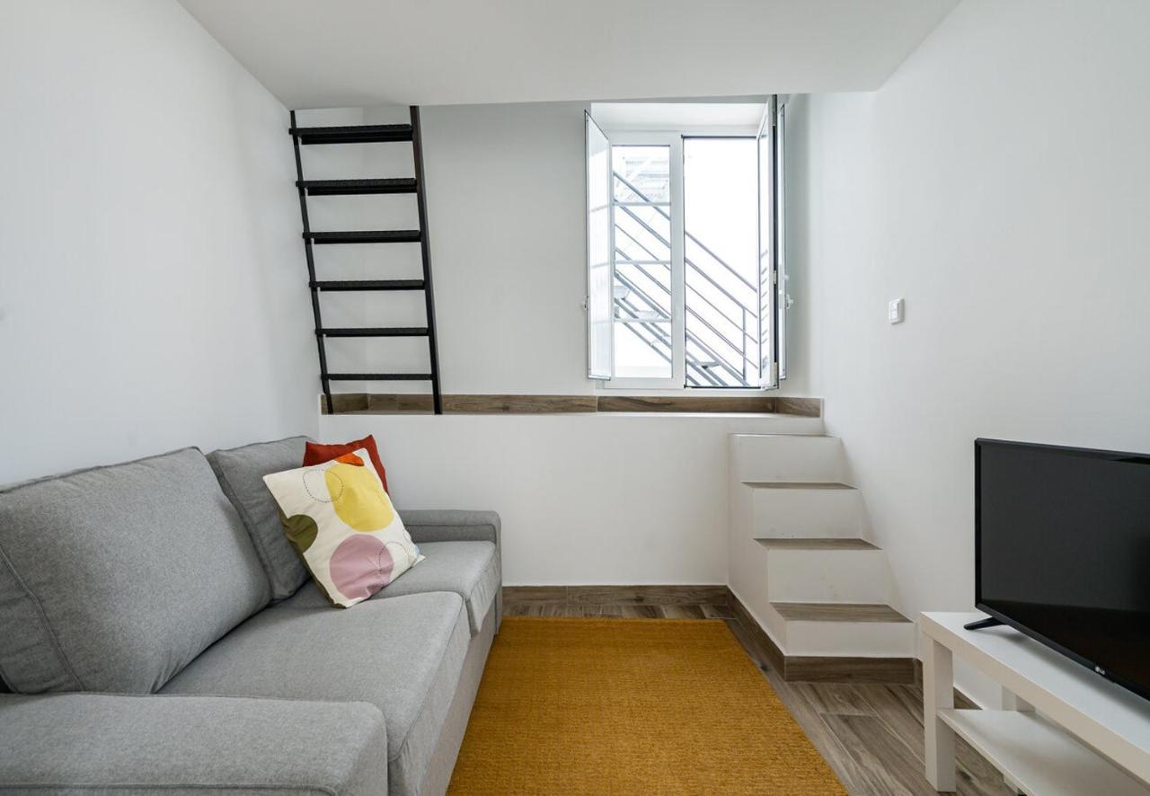 Tia Anica House II - Apartment With Terrace In Central Fuseta Beach Village 外观 照片
