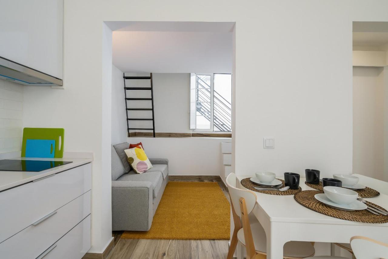 Tia Anica House II - Apartment With Terrace In Central Fuseta Beach Village 外观 照片